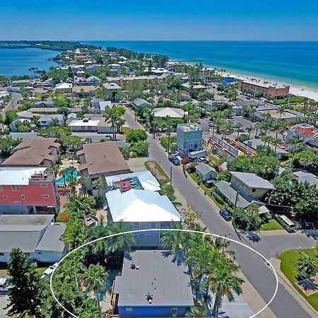 Beach Getaway Pool Condo Between The Island Marina And Beach Bradenton Beach Eksteriør bilde
